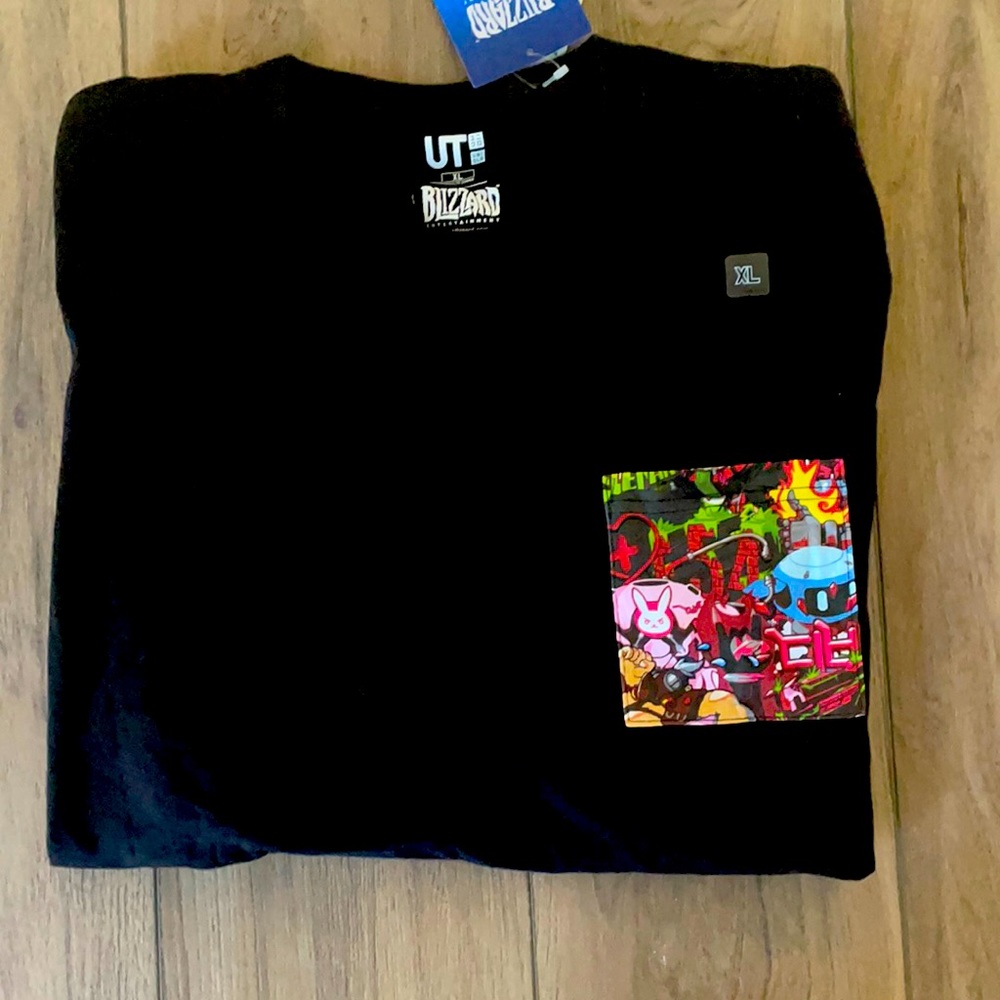Uniqlo x Blizzard Black Pocket Tee